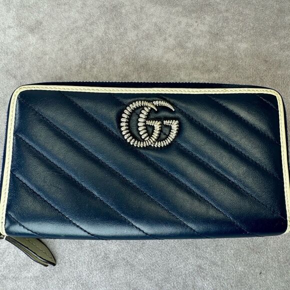 Gucci Marmont Torchon Diagonal Quilted Navy Leather Wallet - Picture 3 of 14